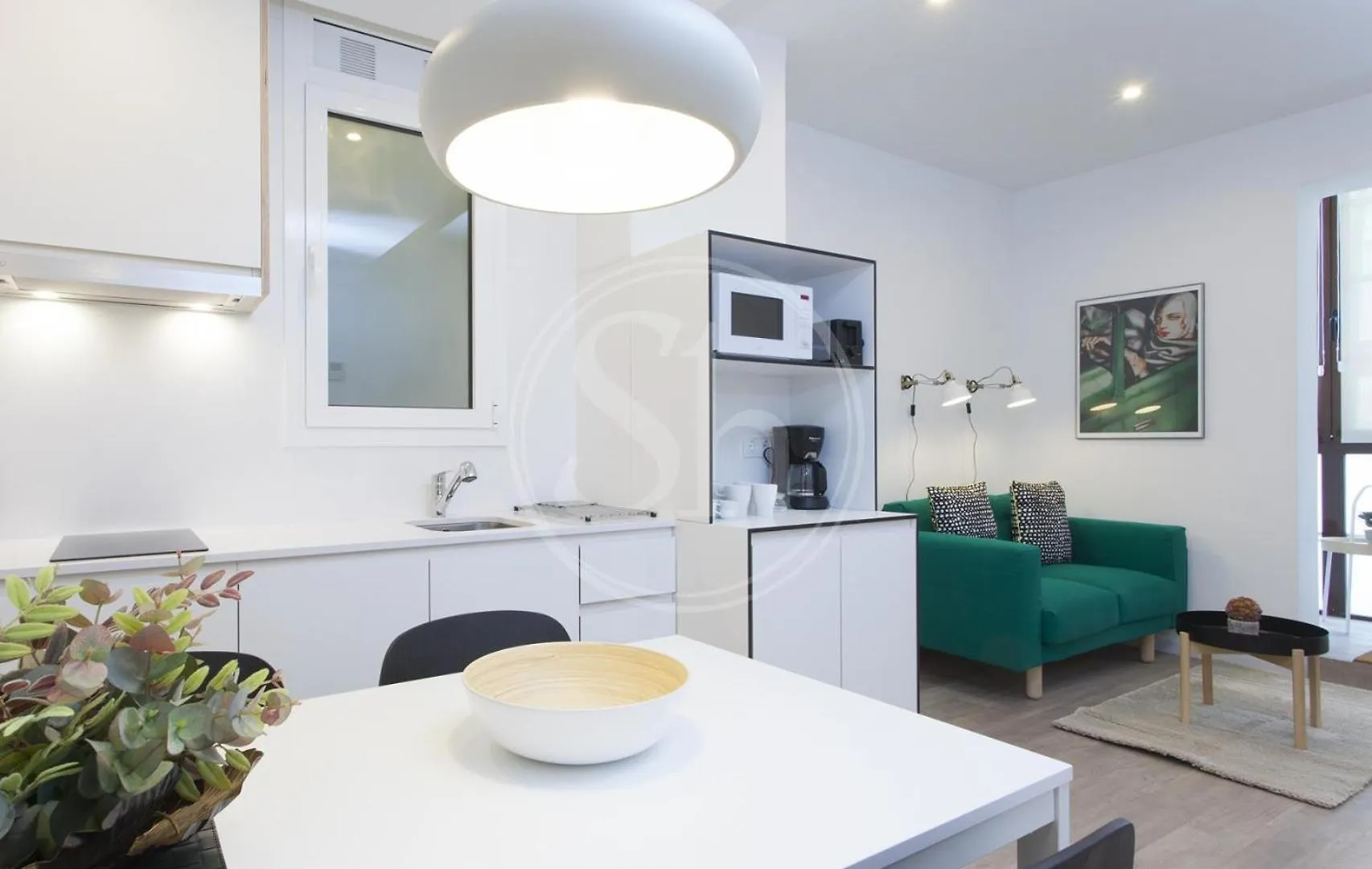 Wonderful Apartment For 6 Barcelona